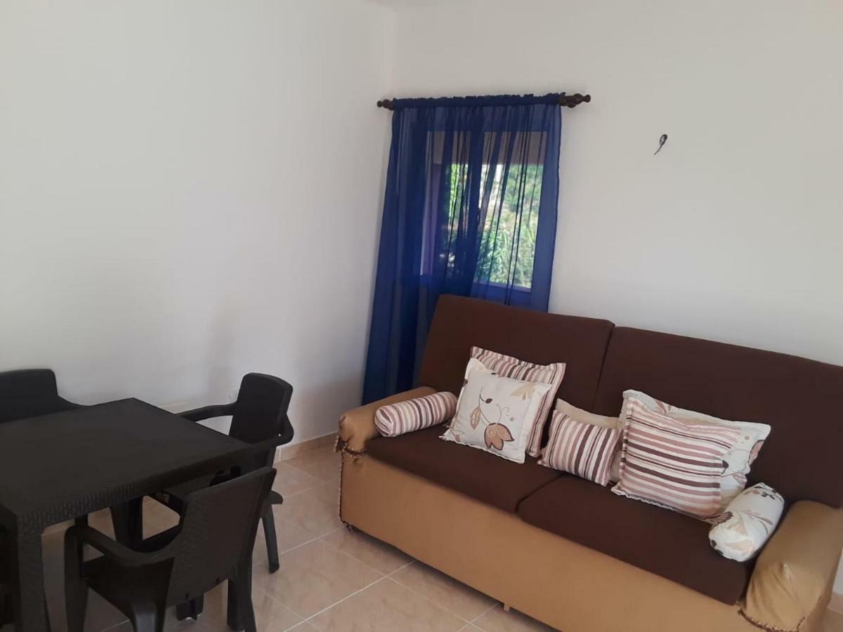 Río San Juan Apartamentos Nuevo Amanecer מראה חיצוני תמונה